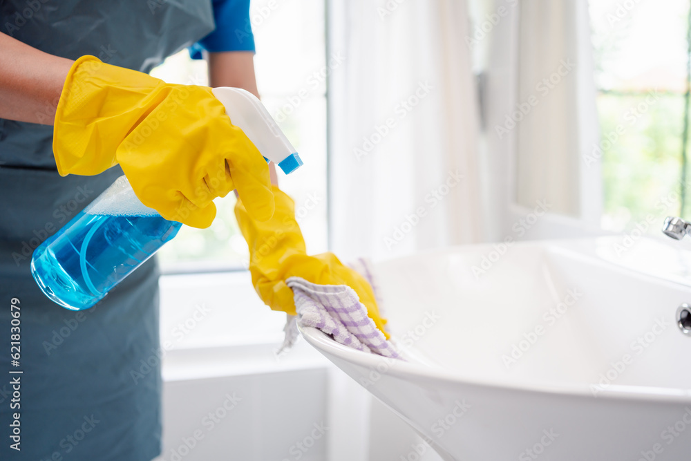 AdobeStock_621830679_Preview
